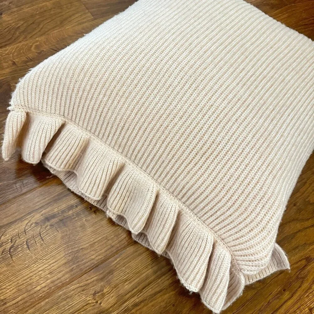 Pottery Barn Emily & Meritt Double Ruffle Knit Pillow Cover and insert